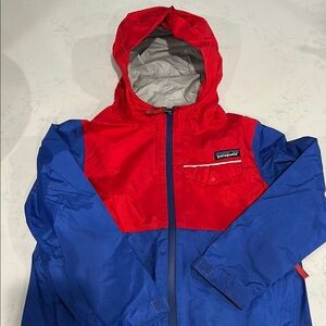 Patagonia Red and Blue Raincoat Weather-Resistant Hooded Design